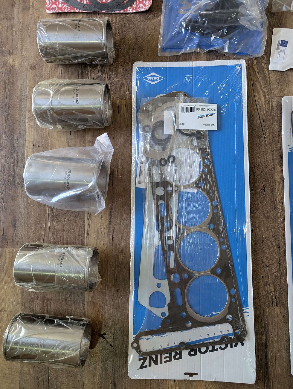 Thumbnail: OM617 Engine Rebuild Kit