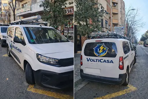 Furgoneta de servicio para cambio e instalación de termos eléctricos en Cerdanyola del Vallès
