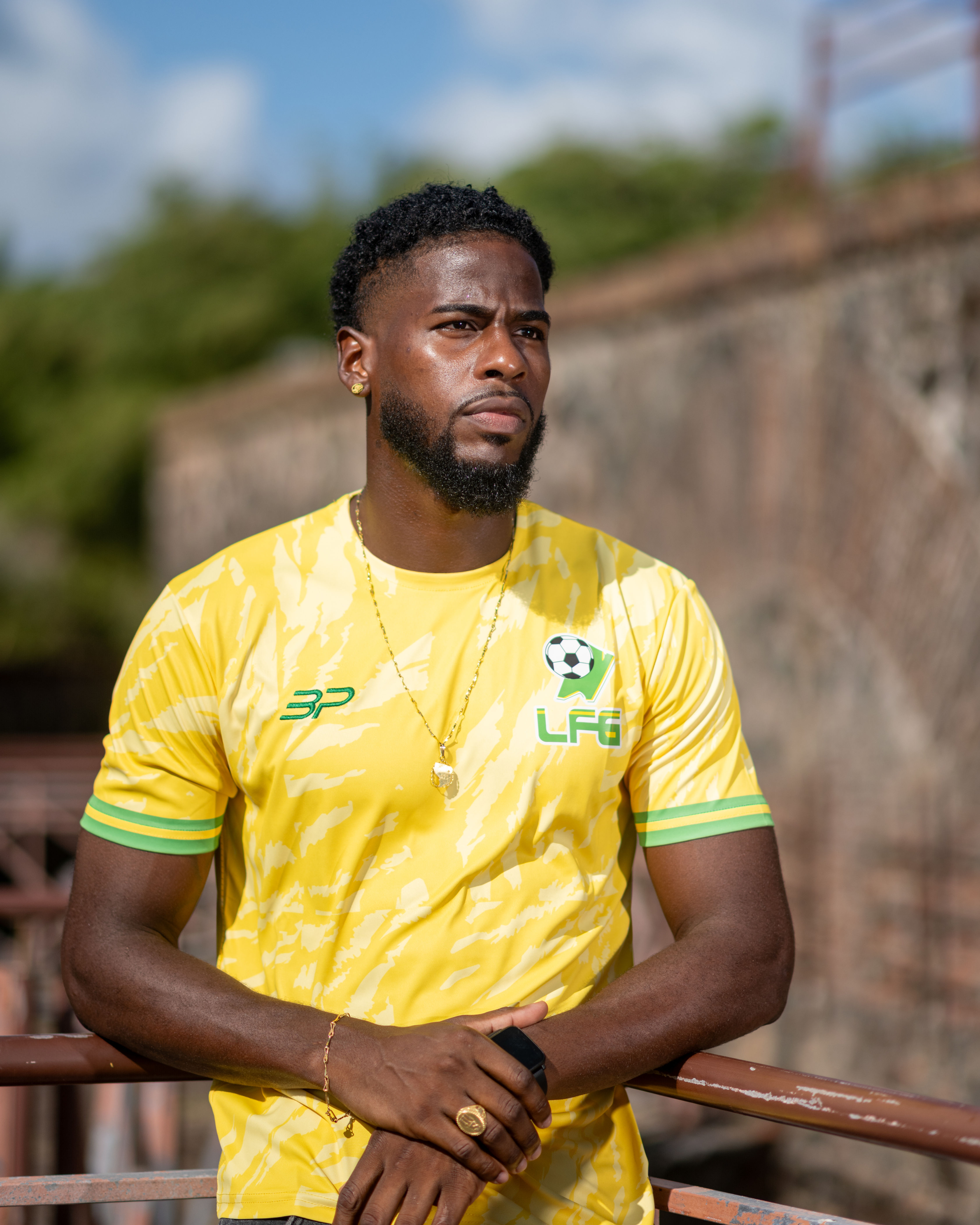 YANA DÒKÒ away jersey