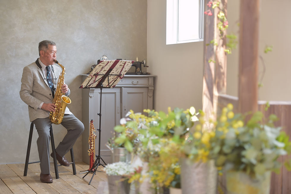 家族が私の80歳の誕生日を祝ってくれたとき、娘がこの写真を撮るためにスタジオセッションを手配してくれました