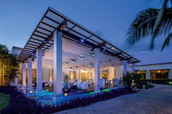 MEXICO-Bluebay-Grand-Esmeralda