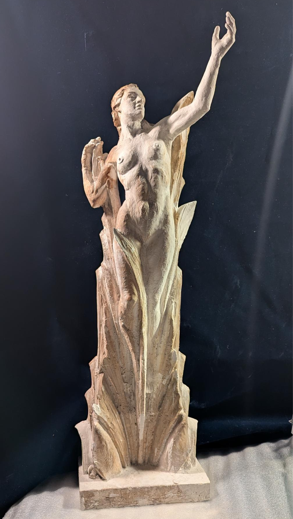 La Dalla Terra Statue - 1937