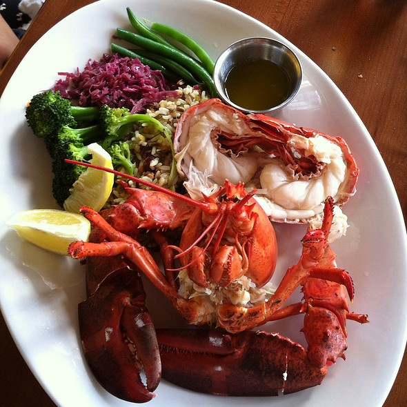 1 1/2 Pound Maine Lobster