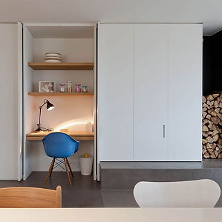 Bureau placard