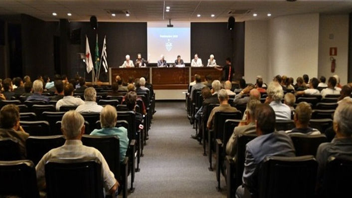 Conselheiros do Atlético tem que pensar no bem do Clube e não em politicagem e intrigas internas par