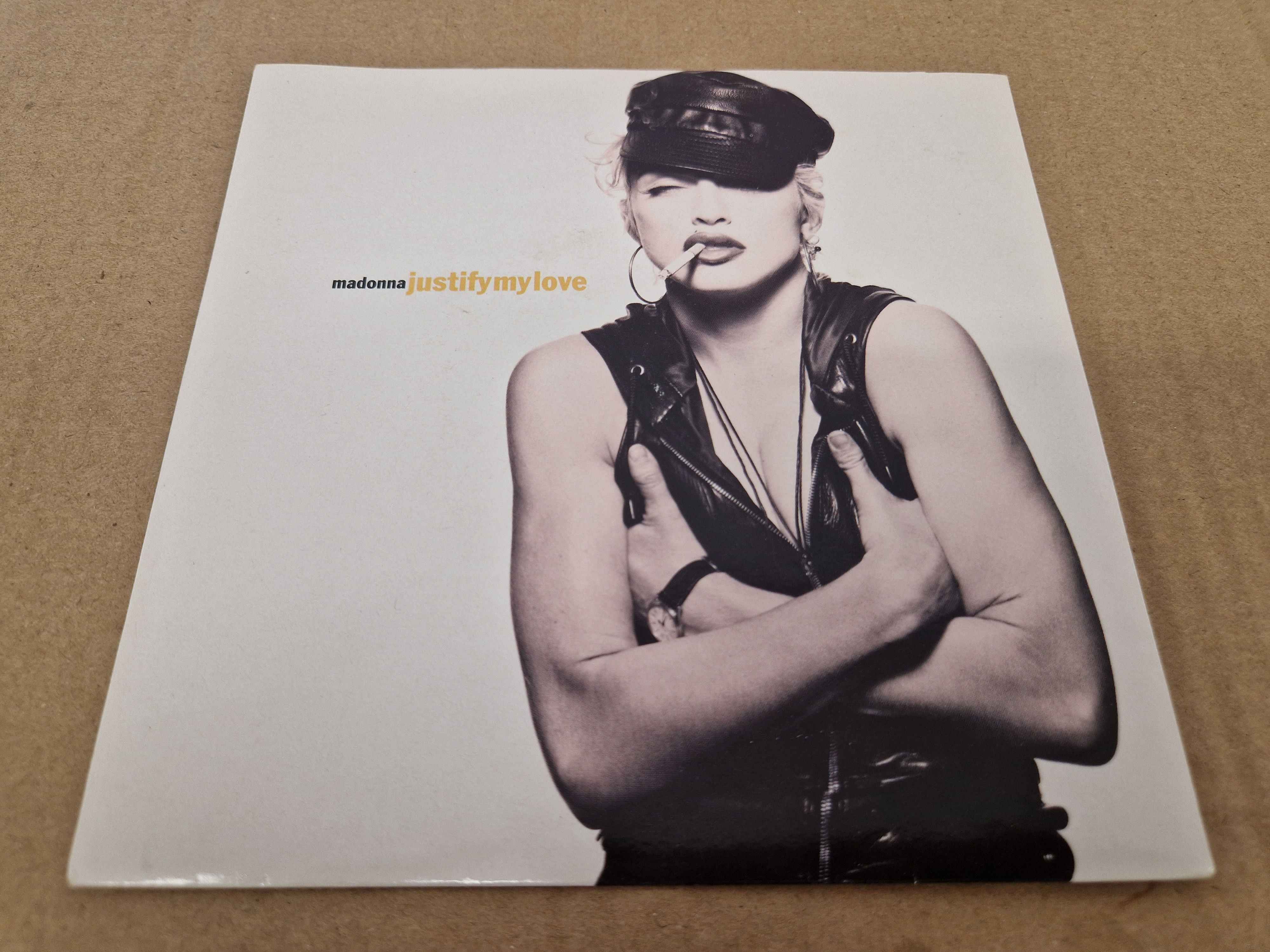 Madonna – Justify My Love