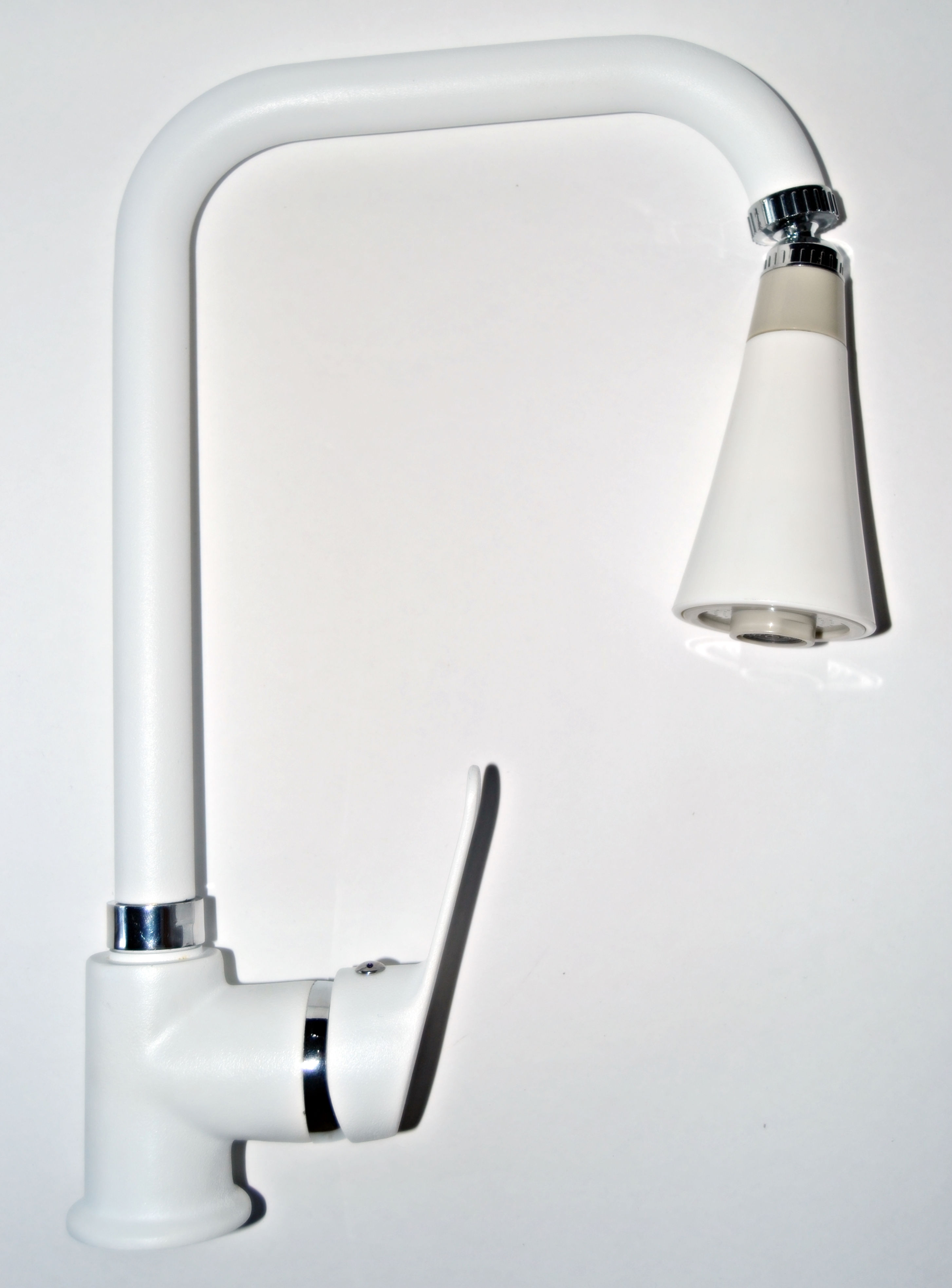 2 Fonksiyonlu Sıcak Soğuk Çift Su Girişli Lüx Gövde Köşe Borulu Mutfak E