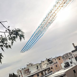Πλήθος κόσμου στον Φλοίσβο για το airshow της Πολεμικής Αεροπορίας