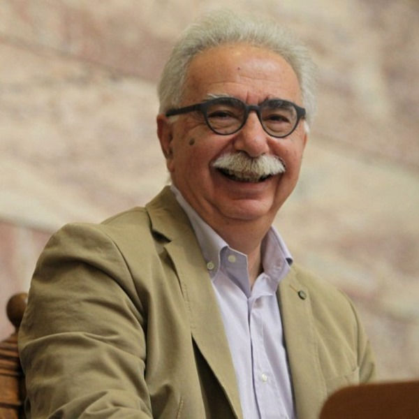 Ο Κώστας Γαβρόγλου στη Νέα Σμύρνη για την παρουσίαση του βιβλίου «Ψηφιακότητα ΚΑΙ Πανεπιστήμια»