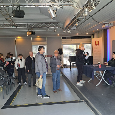 Δήμος Νέας Σμύρνης: Στήριξη σε ευάλωτες οικογένειες με τρόφιμα και επιταγές το Πάσχα