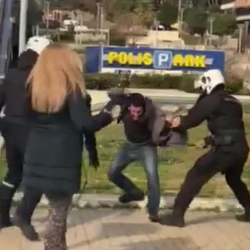 Υπόθεση Νέας Σμύρνης: Αλλαγή κατηγορίας στο Εφετείο για τον ξυλοδαρμό στην πλατεία το 2021