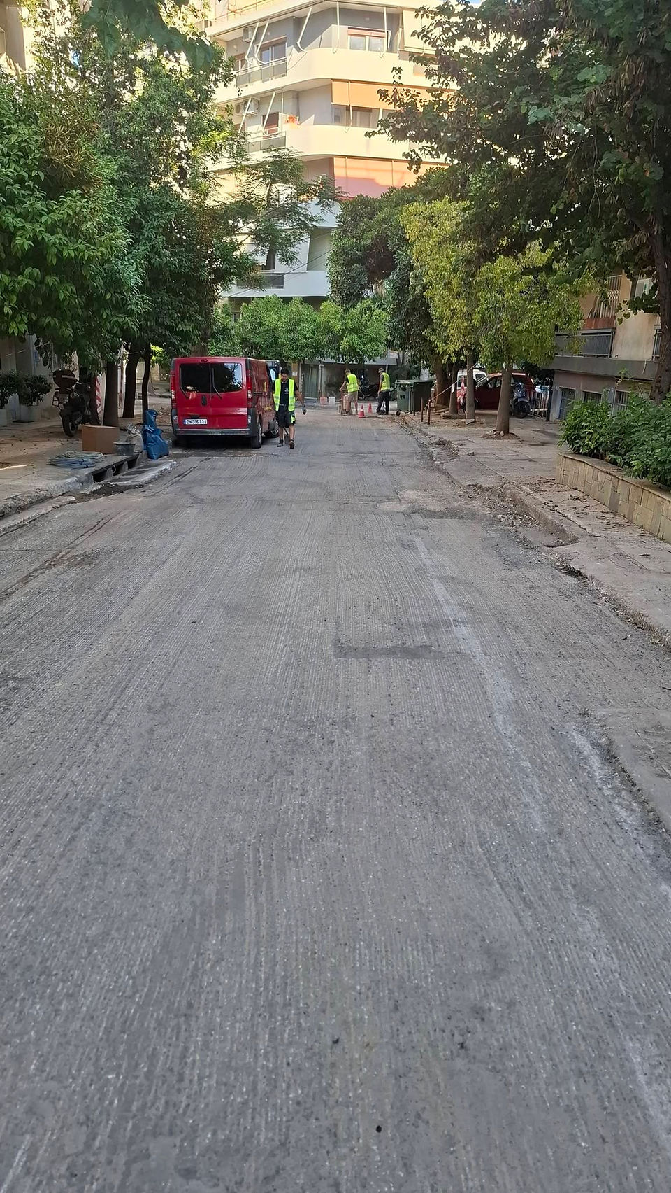 Από τις οπτικές ίνες στη νέα άσφαλτο: Συνεχίζονται τα έργα στη Νέα Σμύρνη
