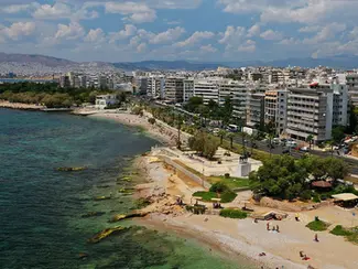 Ανοίγει ο δρόμος για την κατεδάφιση αυθαιρέτων στο Παλαιό Φάληρο