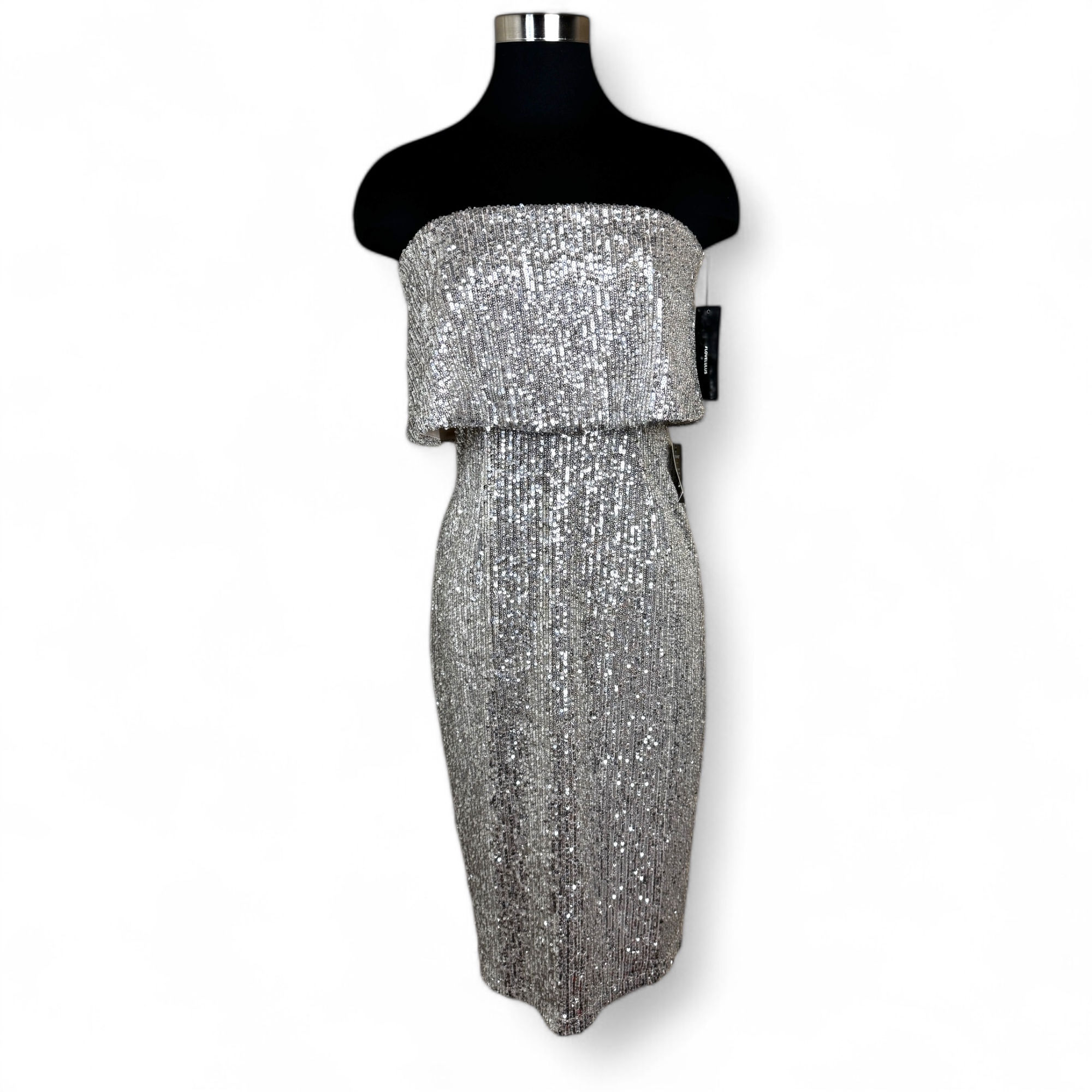LuLu’s Perfect Kiss Strapless Dress