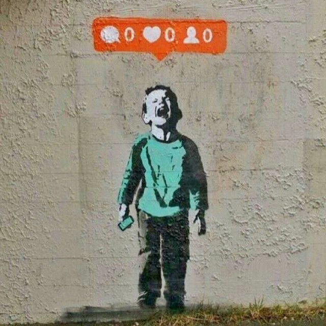 Duvardaki sıfır bildirimli çocuk graffitisi
