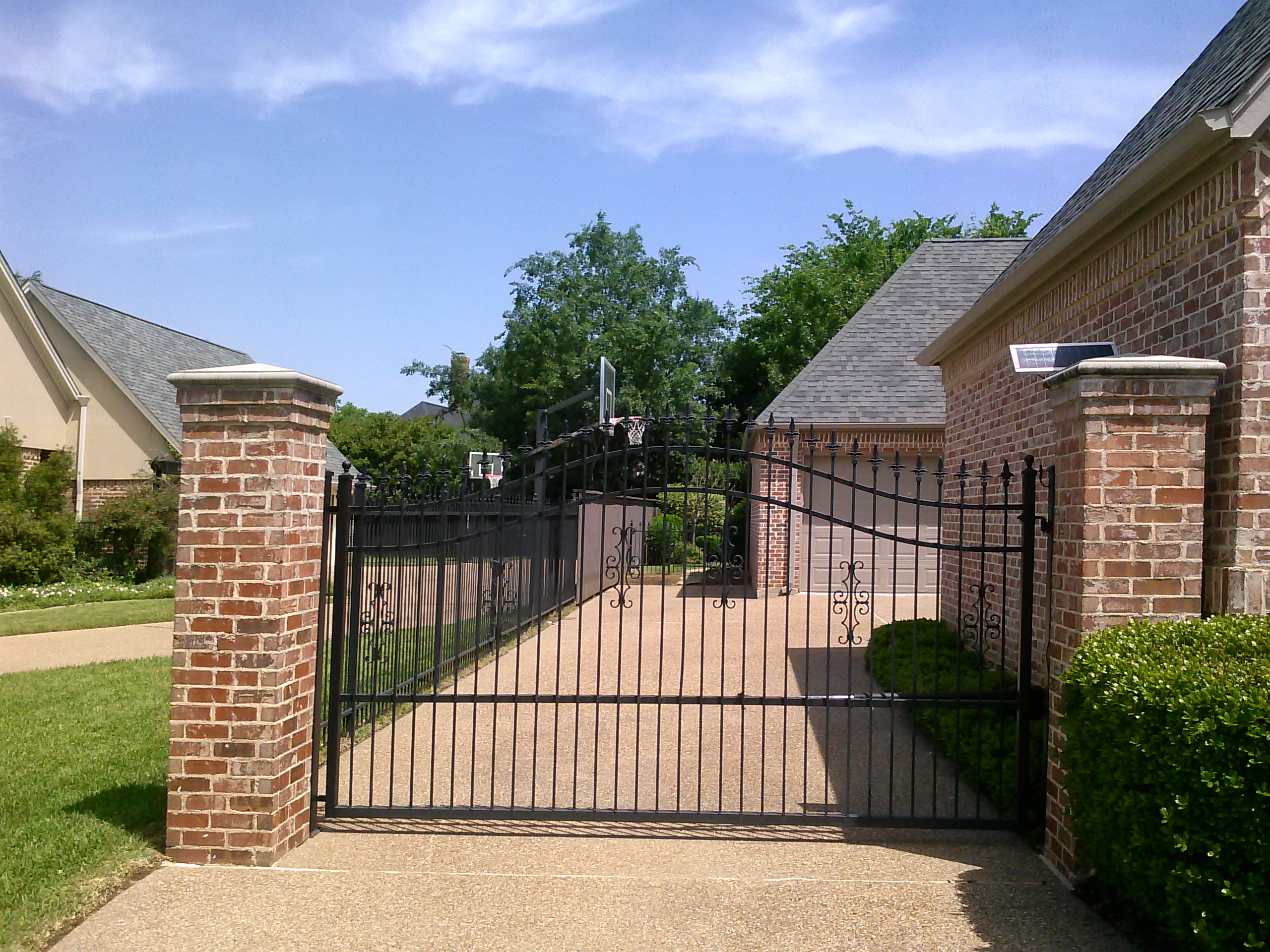 Dallas Wrought Iron Fence Installer