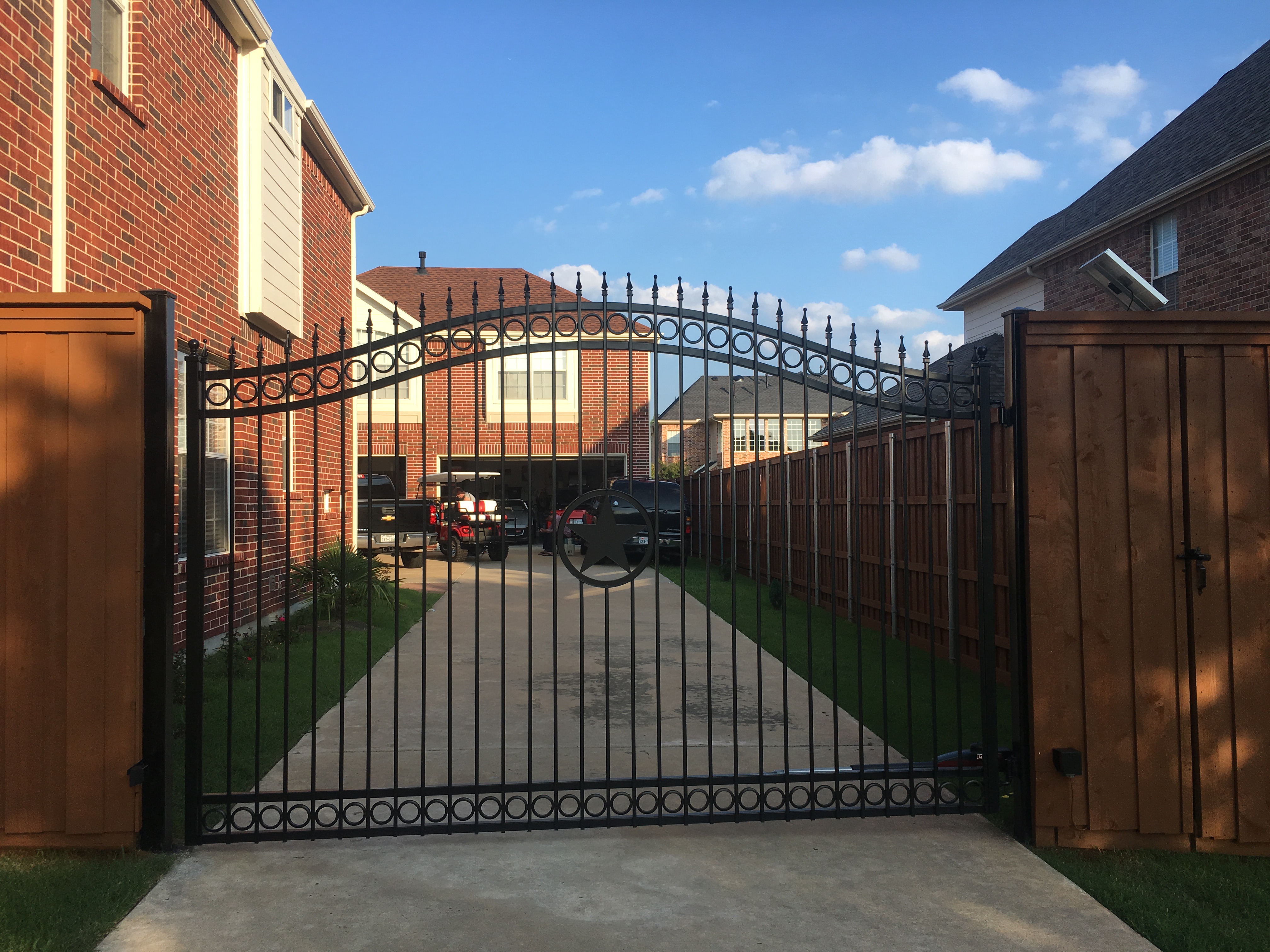 Dallas Wrought Iron Fence Installer