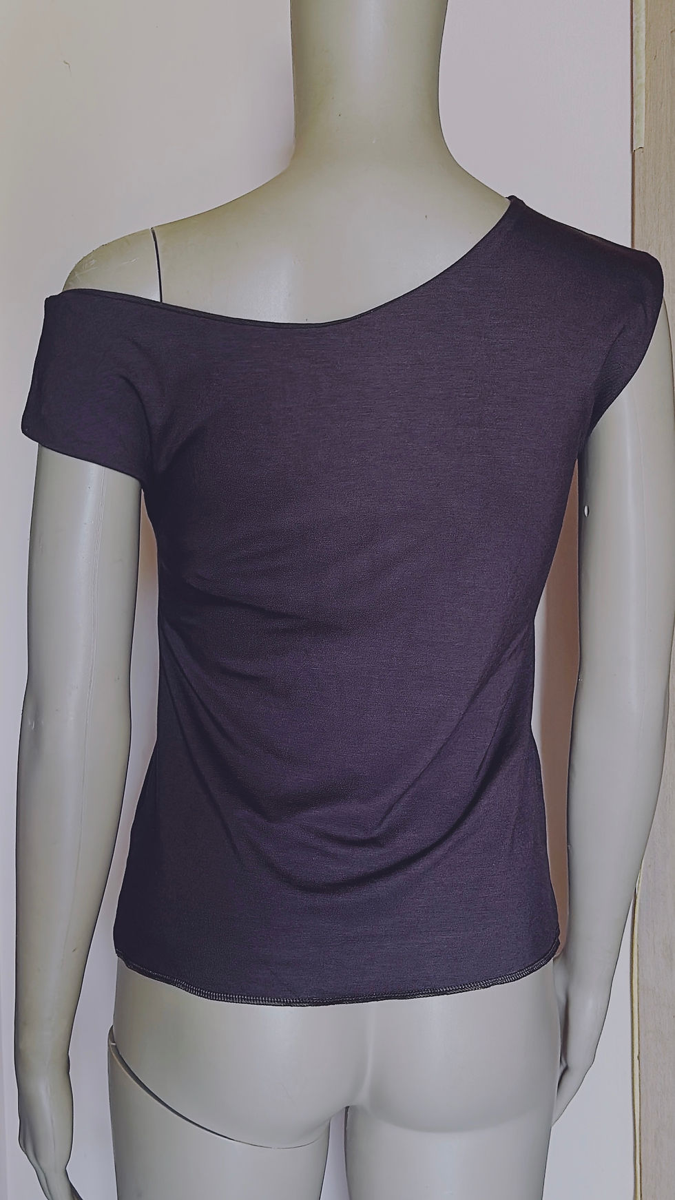 Thumbnail: Rhapso Designs Fashion Tipped shoulder top in cocoa back view