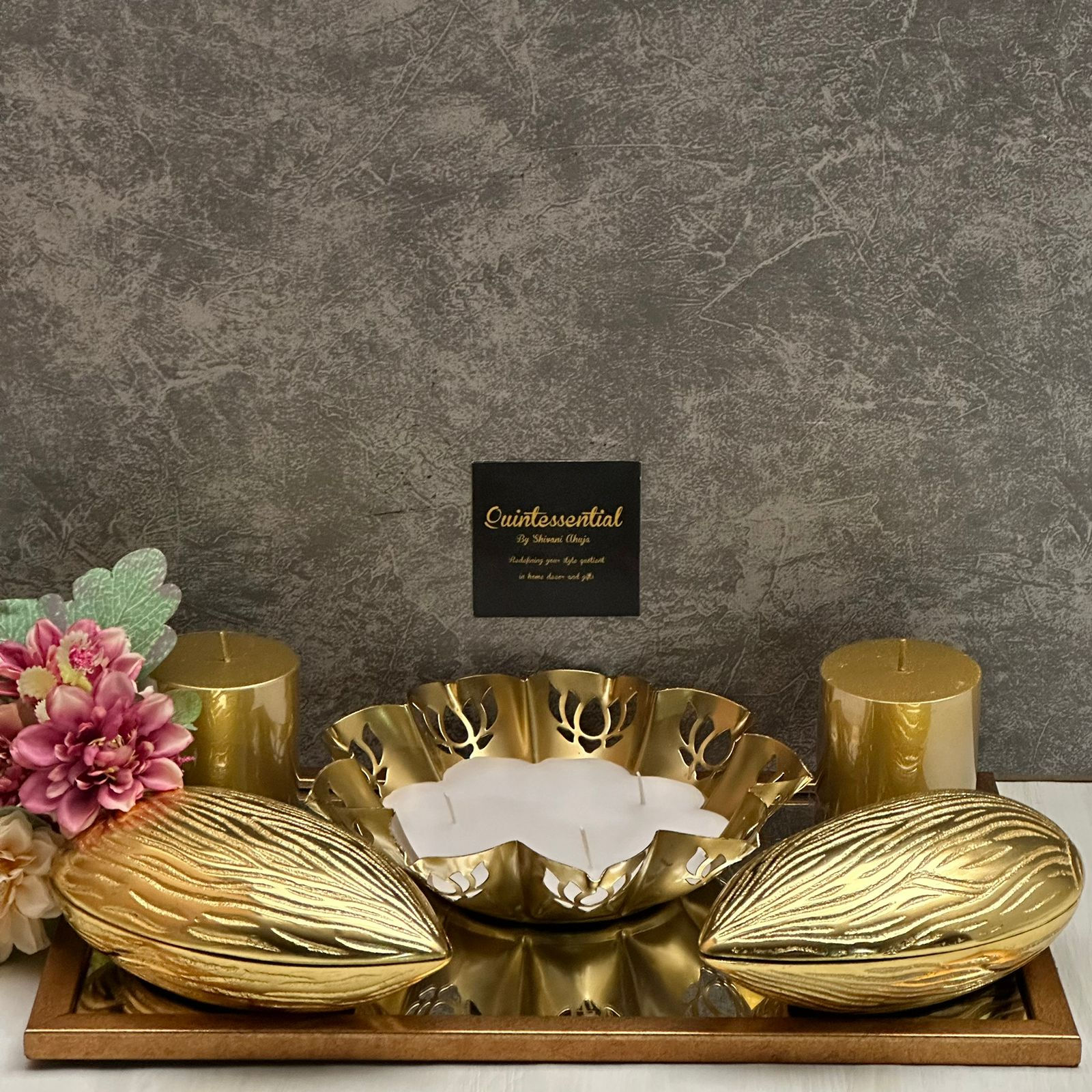 Almond vessels with candles