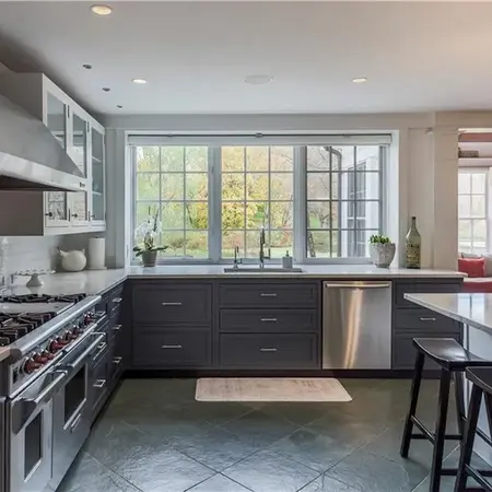 Ridgefield Home by Chris Curnan