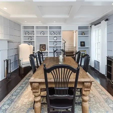 Ridgefield Home by Chris Curnan