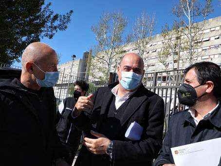 ZINGARETTI VISITA IL CANTIERE DEL CAMPO SPORTIVO CALCIO A 11 A CORVIALE