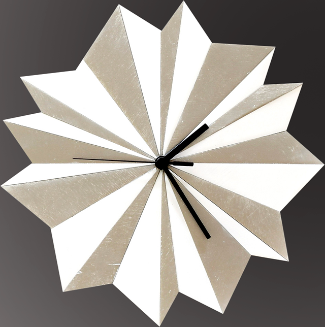 Origami silver wall clock - Japandy stlye