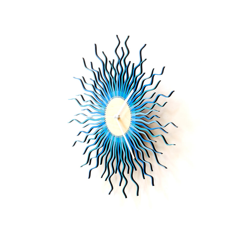 Thumbnail: Organic midern wall clock in blue / teal 'Medusa turquoise' - right side view