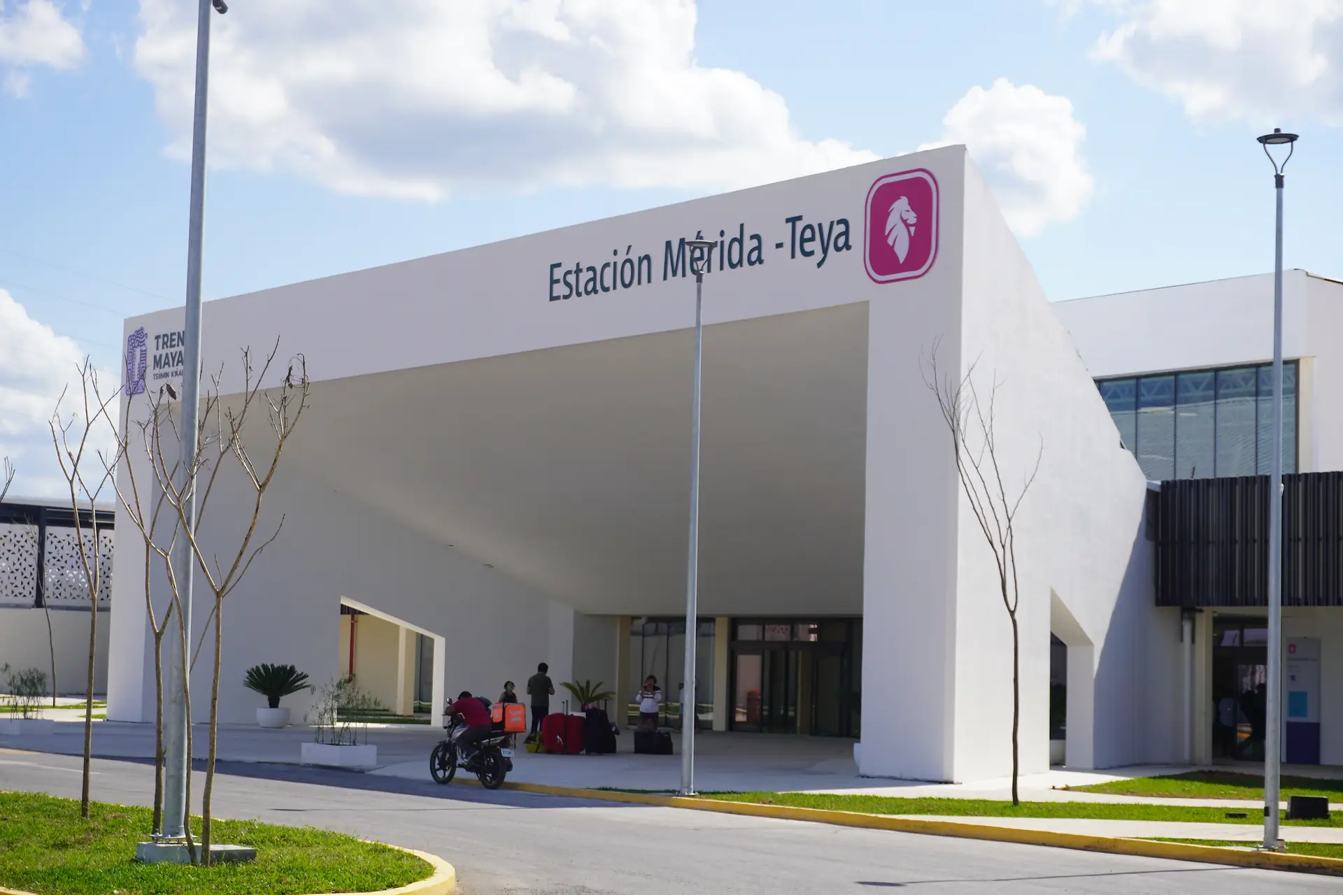 Merida Teya, Maya Train Station