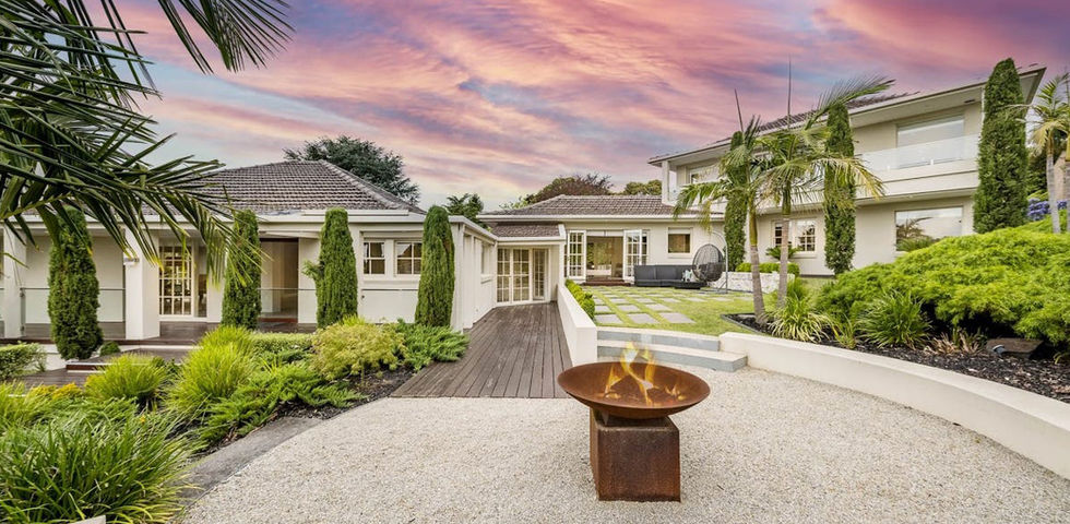 outdoor fireplace.jpg