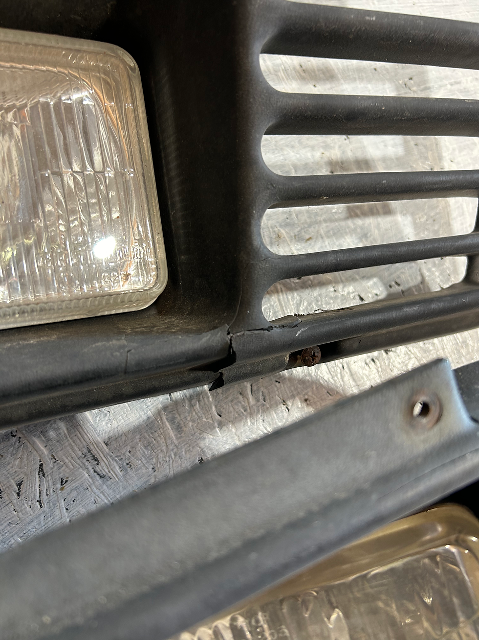 Miniaturbild: BMW E21 Scheinwerfer Kühlergrill Taifun Tayfun