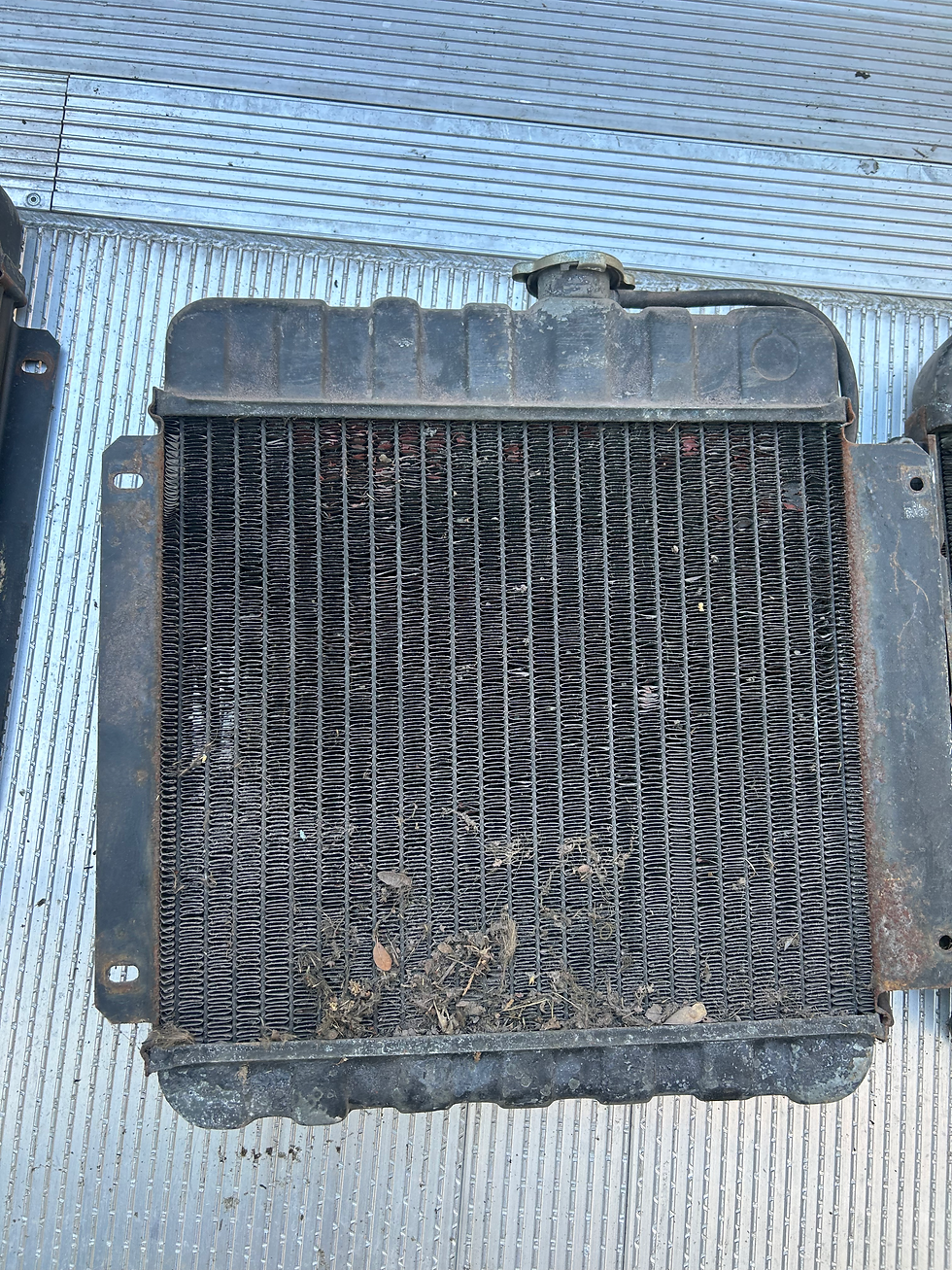 Miniaturbild: BMW E21 Kühler