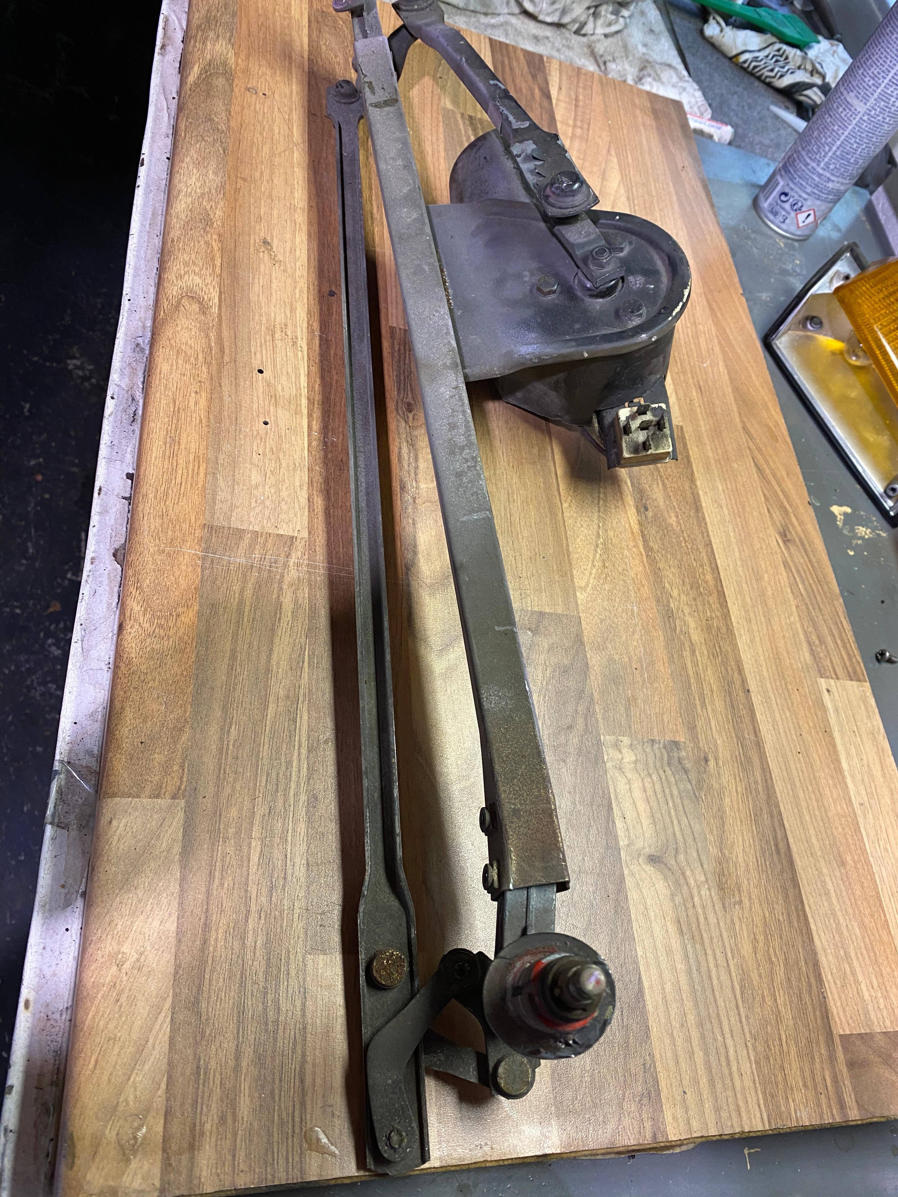 BMW E21 Scheibenwischergestänge