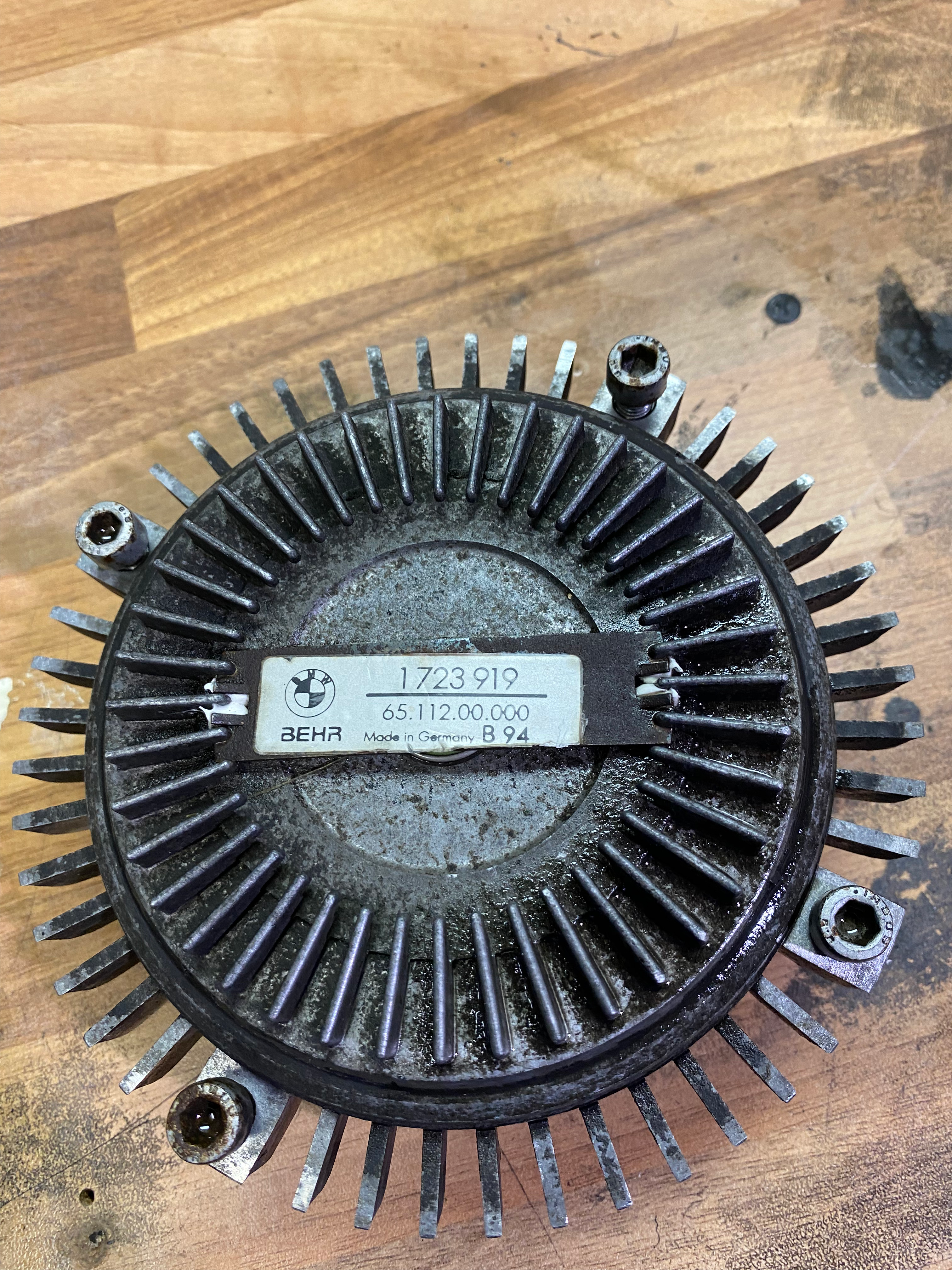 BMW E21 E30 E46 E34 E39 Z1 Lüfter Lüfterkupplung Viscolüfter