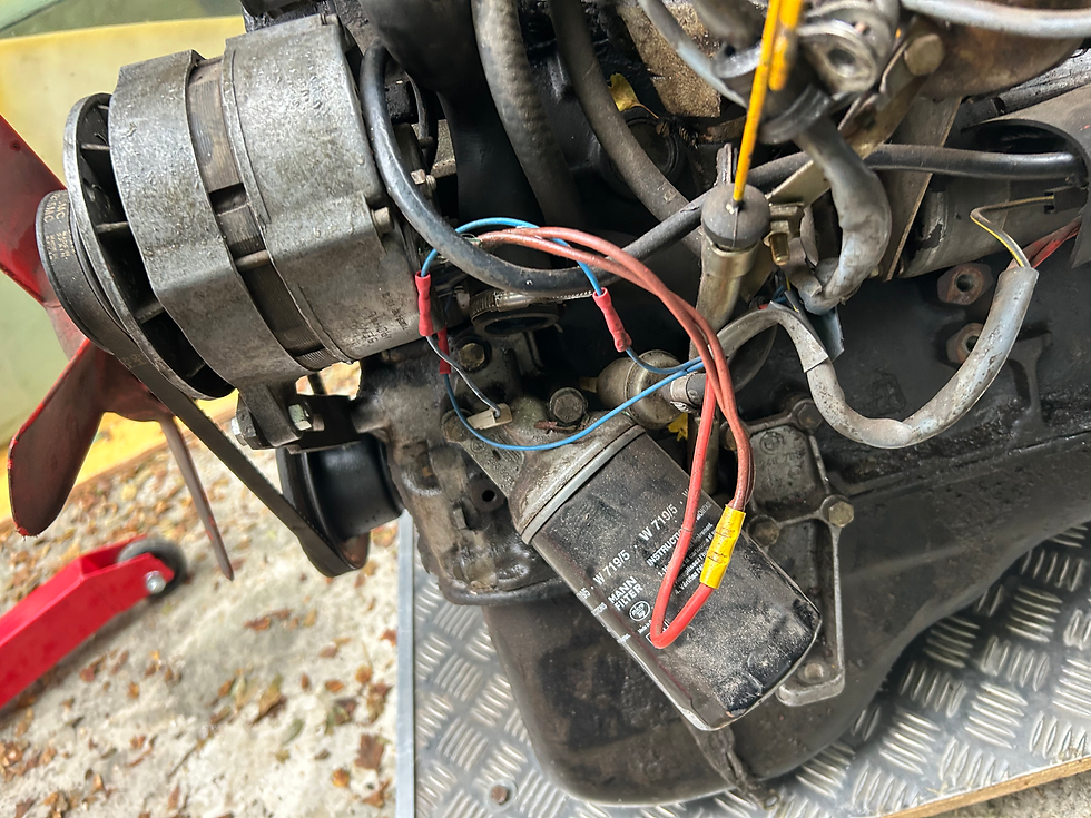 Miniaturbild: BMW E21 M10 318 Motor Vergaser
