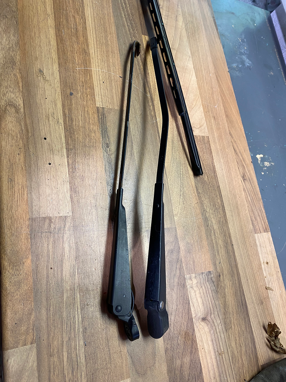 BMW E21 Scheibenwischer Scheibenwischerarme