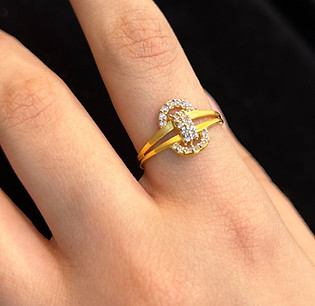 WOMEN RING GOLD
