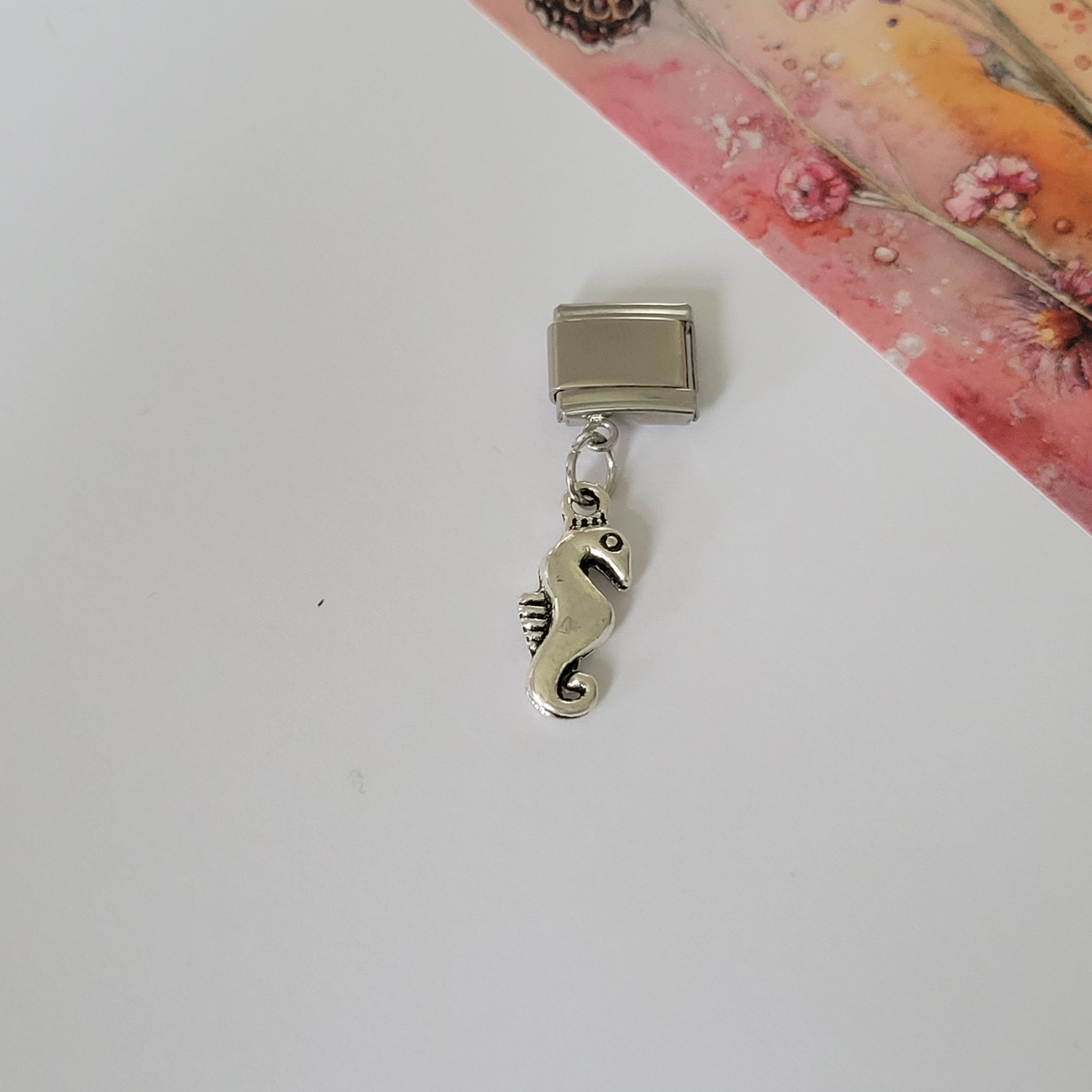 Seahorse - Nomination  Style Charm 