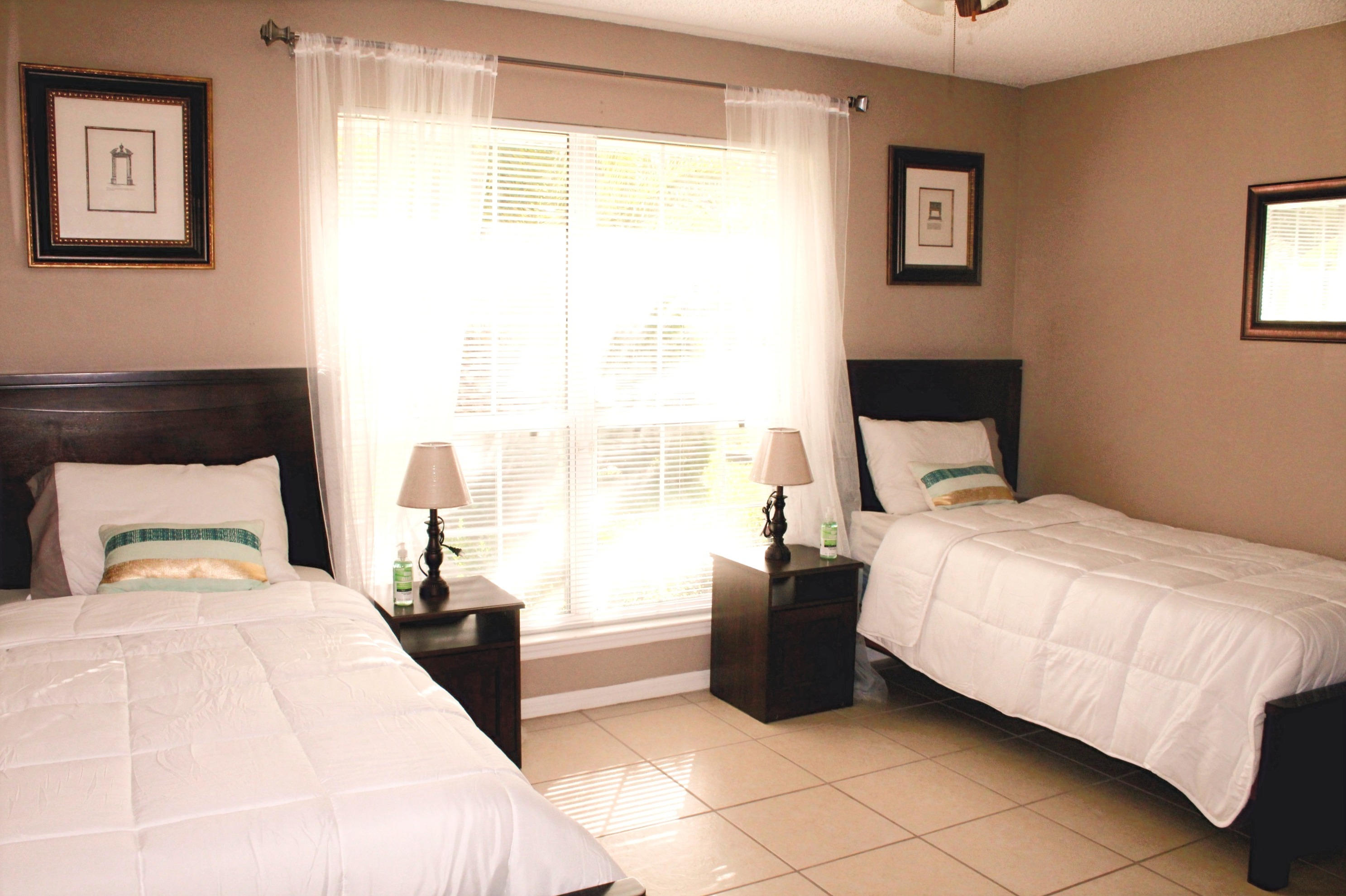 Therapeutic Assisted Living - Living Room