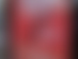 Cartel publicitario en una marquesina de "El Boli Chuletero" e una marquesina de autobús