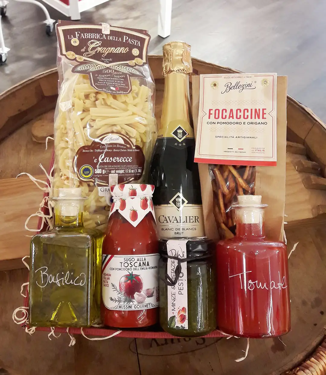 ©Die-Genusswelt-Lueneburg-Praesentkorb-Italien-Geschenk