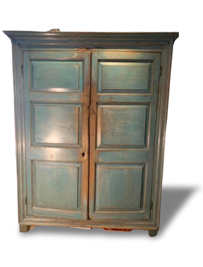 Antique_furniture.png