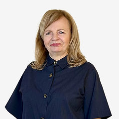 Anna_Pelikánová_šedé_pozadí_edited_edite