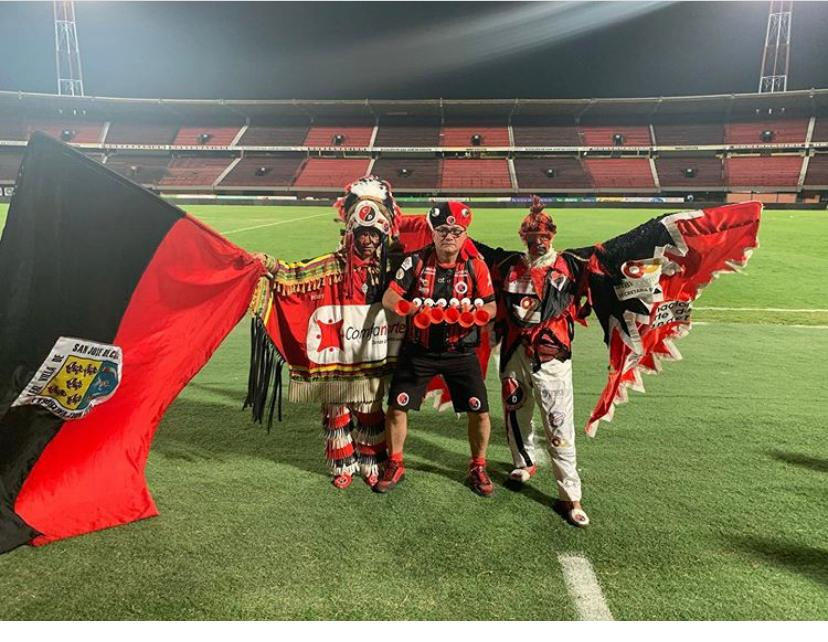 Javier celebrando victoria en el estadio General Santander