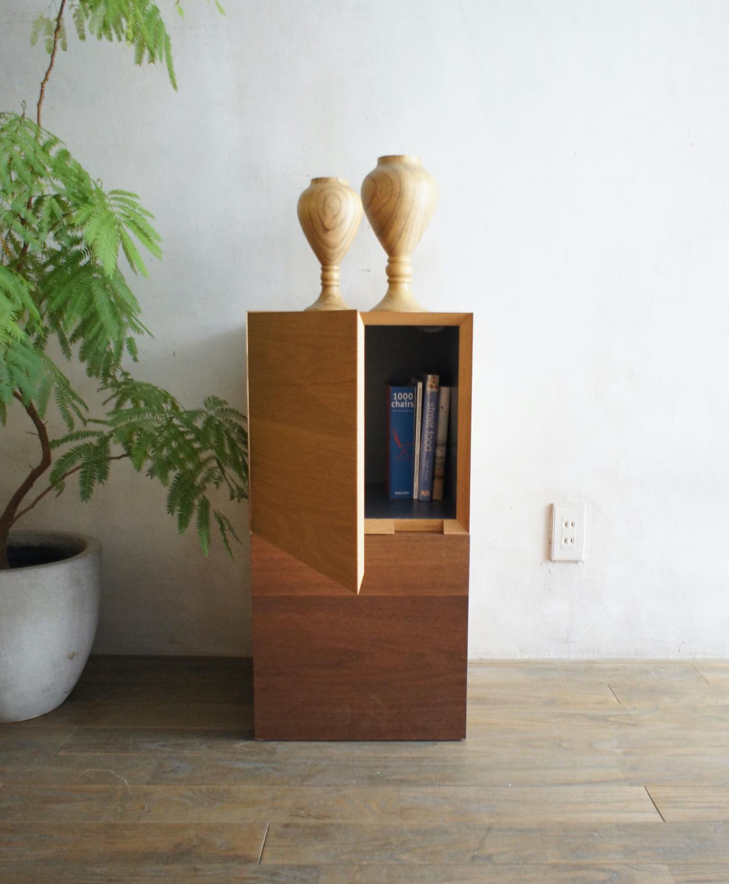 WOOD CUBE BOX / 開き扉