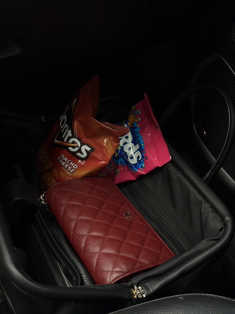 Roadtrip essentials!!