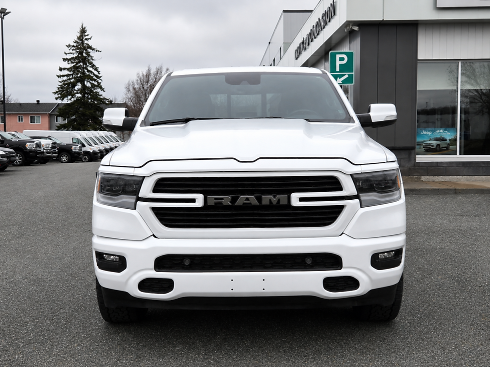 Miniature : RAM 1500 SPORT level 2  2022 - 90 274km | Sur commande
