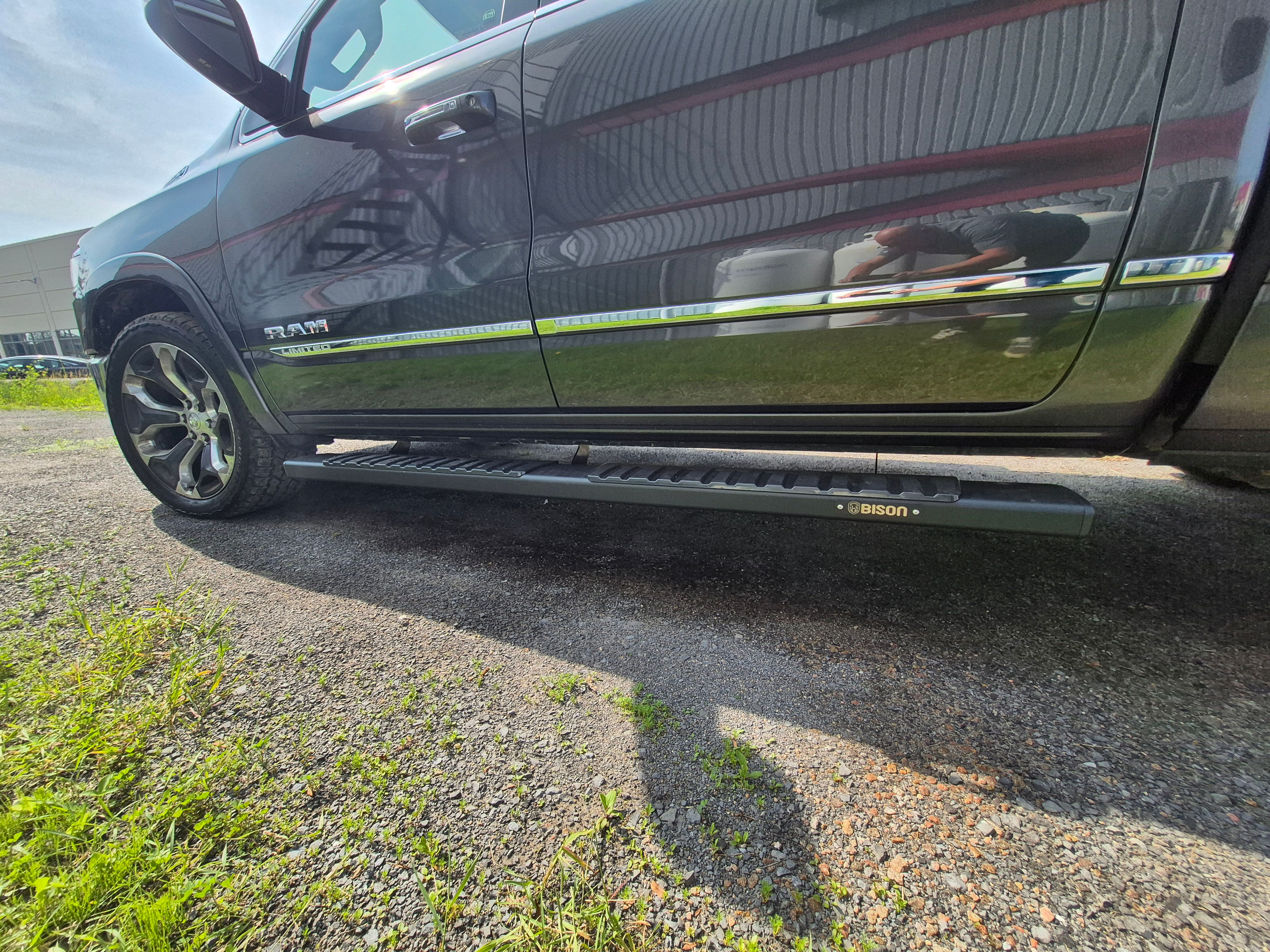 RAM 1500 Laramie 2020, marchepieds, 158 369km, en arrivage!