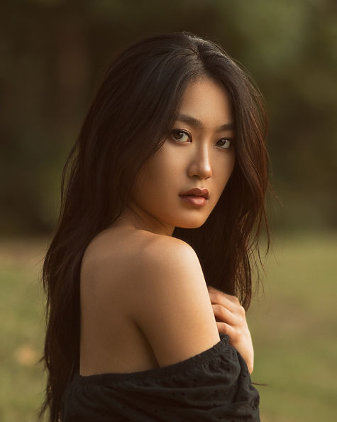 Evelyn Phan - Headshot.jpg