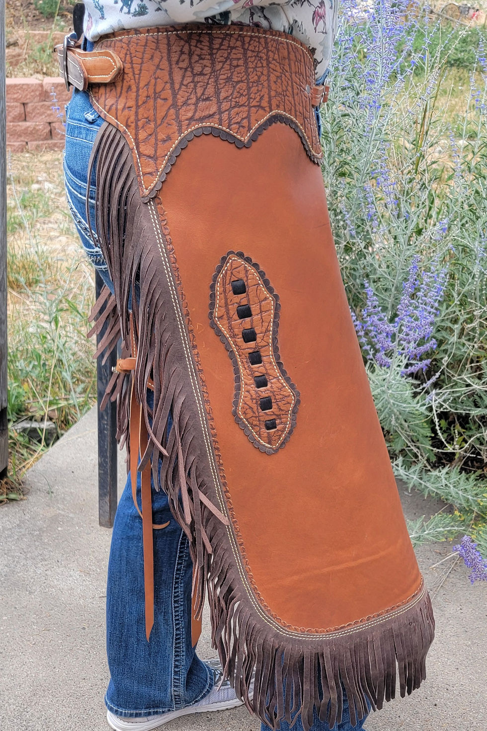 Sorrel working chinks